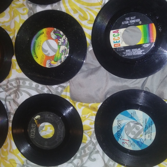 Vinyl records 89 total - Picture 10 of 16